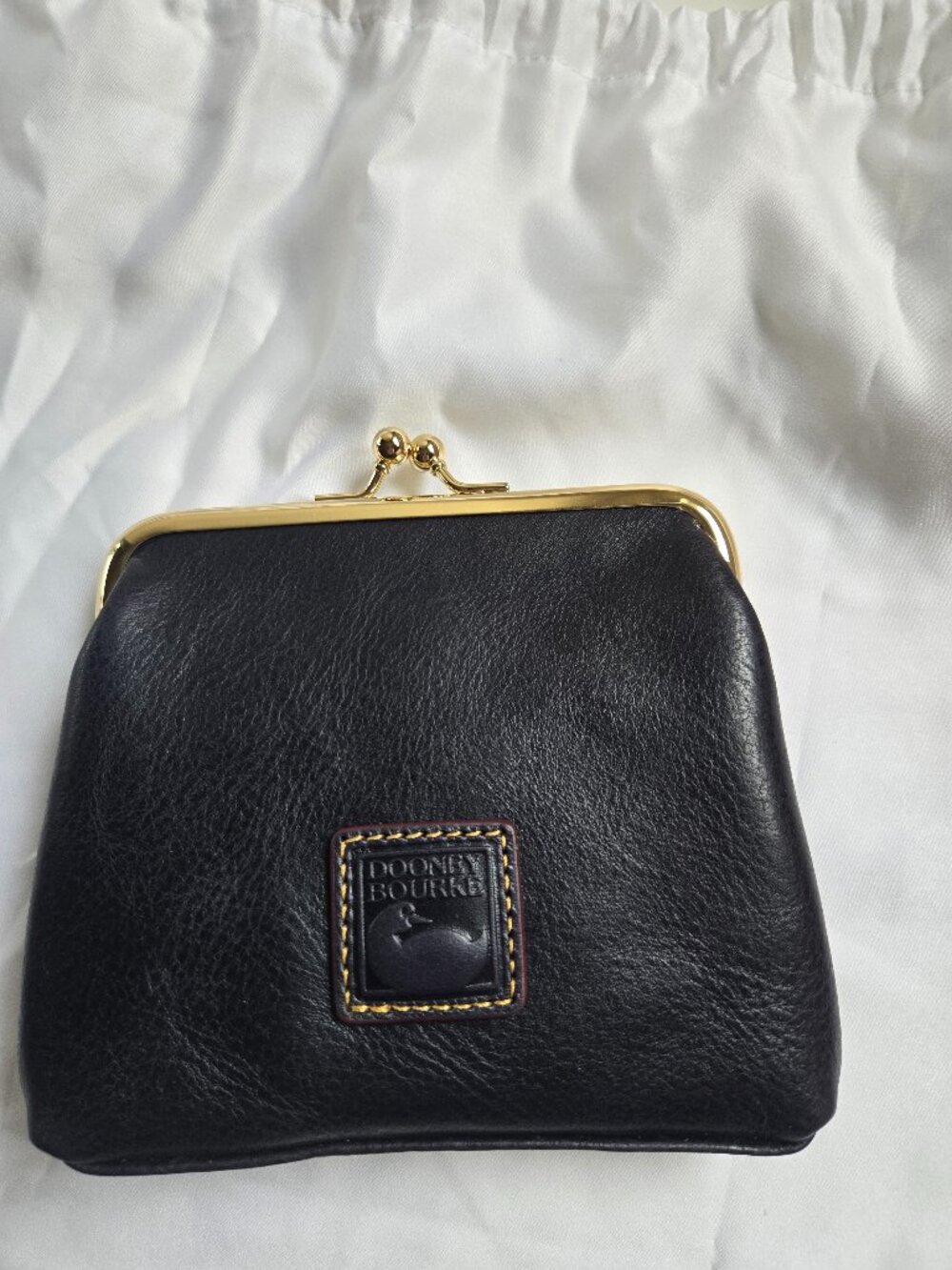 Dooney and bourke florentine wallet